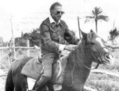 على هامش السيرة وركوب الخيل.. محطات لا تنسى في حياة أحمد مظهر