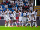 الرائد ضد الهلال.. الزعيم يتقدم 2-1 في شوط أول مثير بالدوري السعودي