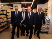 رئيس حماية المستهلك ومحافظ كفر الشيخ يقودان حملات رقابية مفاجئة على الأسواق للرقابة.. إبراهيم السجينى: لا تهاون فى المخالفات التى تهدد صحة وسلامة المواطن.. وإحالة المخالفين على الفور للنيابة العامة.. فيديو وصور