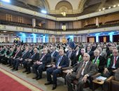 جامعة القاهرة تكرم وزير العدل ورؤساء الهيئات القضائية من خريجيها.. صور