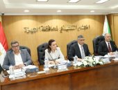 محافظ الجيزة يشدد على الجاهزية الكاملة للجان الامتحانات وتحسين كفاءة المدارس