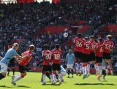 مانشستر سيتي يتعادل مع "متذيل" الدوري الإنجليزى بمشاركة مرموش.. صور