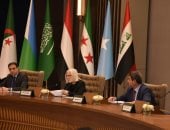 بغداد تحتضن القمتين العربية والتنموية بالتزامن لأول مرة.. تكامل سياسى اقتصادى فى لحظة إقليمية حرجة.. انطلاق الأعمال التحضيرية باجتماع المجلس الاقتصادى والاجتماعى.. والجامعة العربية ترفع شعار الإنسان أولا