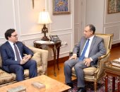 وزير الخارجية والهجرة يستقبل وزير الثقافة