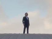 توم كروز على سطح مبنى معهد الفيلم البريطاني بلندن.. فيديو