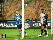 قمة الإثارة.. بيراميدز ينتزع فوزًا غاليًا من الزمالك بتوقيع إبراهيم عادل
