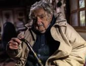 خوسيه موخيكا.. محطات فى حياة أفقر رئيس فى العالم.. رفض الإقامة فى القصر الرئاسى.. تبرع بمعظم راتبه الرئاسى لدعم الإسكان الاجتماعى..قاد إصلاحات اجتماعية وقنن الإجهاض وزواج المثليين.. ووصى بدفنه بجوار كلبته