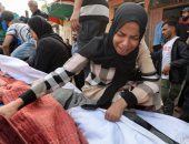 العالم هذا المساء.. جيش الاحتلال يواصل إبادة الفلسطينيين في غزة ويستعد لاجتياح جديد على القطاع.. المبعوث الأمريكي: اتصال ترامب وبوتين سيكون ناجحاً.. مصرع 17 شخصا في حريق بمدينة حيدر أباد الهندية.. صور وفيديو