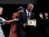 مهرجان كان السينمائى يمنح دينزل واشنطن السعفة الذهبية الفخرية.. صور