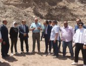 إزالة تراكمات أسفل كبارى بالقليوبية وتحويلها لمشروعات خدمية.. صور 