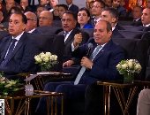 الرئيس السيسي معزيا محافظ الوادى الجديد على الهواء: بعزيك فى وفاة شقيقك