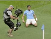 تحذيرات ودعوات للتدخل بعد واقعة عمر مرموش في الدوري الإنجليزي
