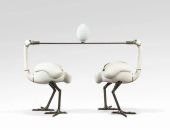 حرب مزايدة استمرت 11 دقيقة.. بيع تمثال بار النعام برقم خيالى