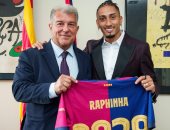 برشلونة يجدد عقد رافينيا رسميا حتى 2028