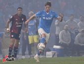 نابولى ضد كاليارى.. مقصية ماكتوميناى تقرب أبناء الجنوب من لقب الدورى الإيطالى.. صور