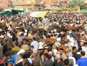 إقبال كثيف على سوق مزغونة بالبدرشين لشراء الأضاحي
