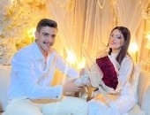 شمس ابنة الشاعر الراحل ناصر الجيل تحتفل بخطوبتها