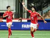 وسام أبو علي يسجل هاتريك للأهلي فى مرمى فاركو والنتيجة 3 - 0.. صور