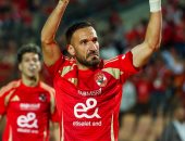 يا هنانا يا سعدنا على معلول عندنا.. كيف ودع جمهور الأهلى أسرع دليفرى فى مصر؟
