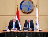 مباحثات مصرية بيلاروسية لإقامة مشروع مشترك لتصنيع الجرارات الزراعية