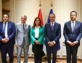 الاتصالات: اتفاق لتوفير الأجهزة التكنولوجية لتشغيل المجمعات الحكومية بقرى حياة كريمة
