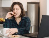 لو داخل على امتحانات أو مناسبة مهمة.. أطعمة ومشروبات بتزود التوتر ابعد عنها