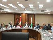 محافظ الجيزة يبحث عدد من الشكاوى فى أحياء الدقى والوراق وبولاق