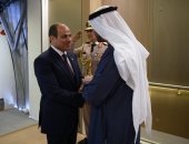 الرئيس السيسى يصل الإمارات والشيخ محمد بن زايد يستقبله.. الزعيمان يؤكدان أهمية الوقف الفوري لإطلاق النار في غزة وتبادل الأسرى والمحتجزين.. وحماية أمن وسيادة لبنان وسوريا والسودان وليبيا واليمن والصومال
