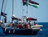 العالم هذا الصباح.. حصار واعتقال نشطاء سفينة مادلين قبل وصولهم إلى شواطئ غزة.. زيلينسكى: أوكرانيا لم تتسلم بعد قوائم كاملة لتبادل الأسرى من روسيا.. بوتين يعقد اجتماعا موسعا لمجلس الأمن الروسى الأسبوع المقبل