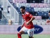 محمد علي بن رمضان يحقق العلامة الكاملة فى التمريرات بأول مشاركة مع الأهلي
