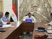 محافظ السويس: دفع عجلة العمل فى ملف تقنين أراضى الدولة ومواجهة التعديات