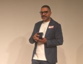 الشاعر محمد رفاعى يحصل على أعلى تكريم من جمعية المؤلفين والملحنين الفرنسية