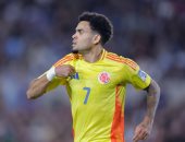 منتخب الأرجنتين يتأخر ضد كولومبيا بهدف عالمى من دياز بالشوط الأول.. فيديو
