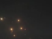 شاهد.. لحظة سقوط أحد الصواريخ فى تل أبيب وفشل القبة الحديدية في إسقاطه.. فيديو وصور