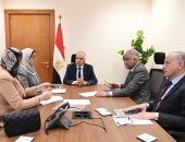 وزير الرى: دراسة متأنية قبل الموافقة على أى طلبات لتغطية المجارى المائية
