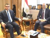 وزيرا الإسكان والعمل يبحثان تدريب العمالة فى مجالات قطاعات التشييد
