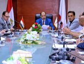 محافظ سوهاج يبحث الموقف التنفيذي لمشروعات كورنيش أخميم وجرجا وكوبري الكورنيش الغربى