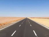 "بالسلامة تروح وترجع بالسلامة" تطوير الطرق بمواصفات عالمية يزيد متعة مصيف الساحل الشمالى ومطروح.. تكامل شبكات الطرق يسهل السفر.. ومراقبة السرعات بالكاميرات والرادارات ترفع عوامل الأمان.. صور