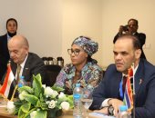 السيدة الأولى لدولة جامبيا تزور مستشفى الأورام فى الأقصر.. صور