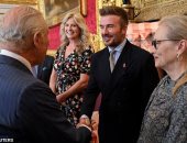 أسطورة كرة القدم البريطانية يحصل على لقب فارس من الملك تشارلز.. من هو؟