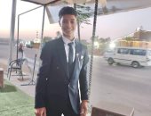 أحمد الأول على الشهادة الإعدادية بالجيزة: ربنا وفقنى وفرحة أهلى أهم حاجة