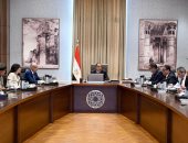 رئيس الوزراء يتابع الجهود المبذولة لتوفير الاحتياجات اللازمة من مياه الشرب