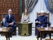 شيخ الأزهر يستقبل رئيس الوزراء الصربى لبحث سُبُل تعزيز التعاون العلمى والدعوى