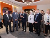 وزير الاتصالات يتفقد VXI الأمريكية.. تستهدف توفير 4 آلاف فرصة عمل جديدة