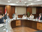 محافظ الجيزة يعقد أولى اجتماعات اللجنة التيسيرية لتطوير منطقة الكيت كات