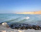 "حوض الجزيرة".. جوهرة طبيعية على شاطئ الريسة فى العريش (صور)