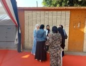توافد طلاب الثانوية العامة النظام القديم على امتحان اللغة الأجنبية الثانية