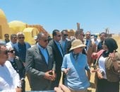 وزيرة البيئة ومحافظ جنوب سيناء يفتتحان مشروع تطوير قرية الغرقانة بمحمية نبق.. ياسمين فؤاد: تطوير القرية هدفه تحسين سبل معيشة السكان المحليين.. والمحافظ: افتتاح محطة تحلية للمياه ضمن المشروع.. صور