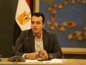 لجنة الشؤون العربية والخارجية بالصحفيين تعقد اجتماعها الأول.. صور