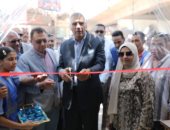 محافظ أسوان يفتتح أول منفذ دائم لبيع اللحوم والدواجن بكوم أمبو